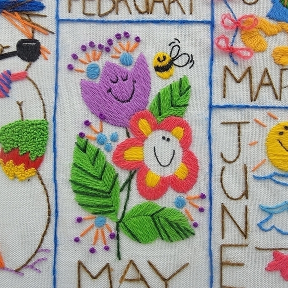 Vintage dimensions crewel needlepoint monthly calendar - Picture 5 of 14